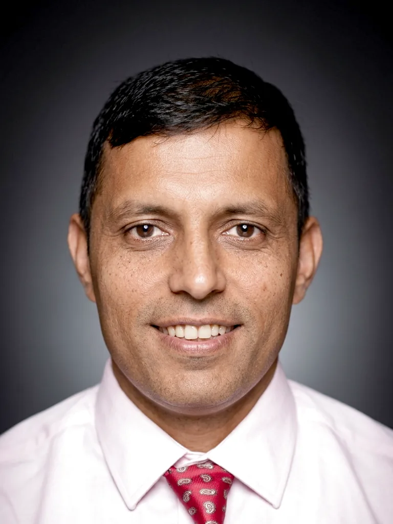 Portrait of Deepak Ahlawat